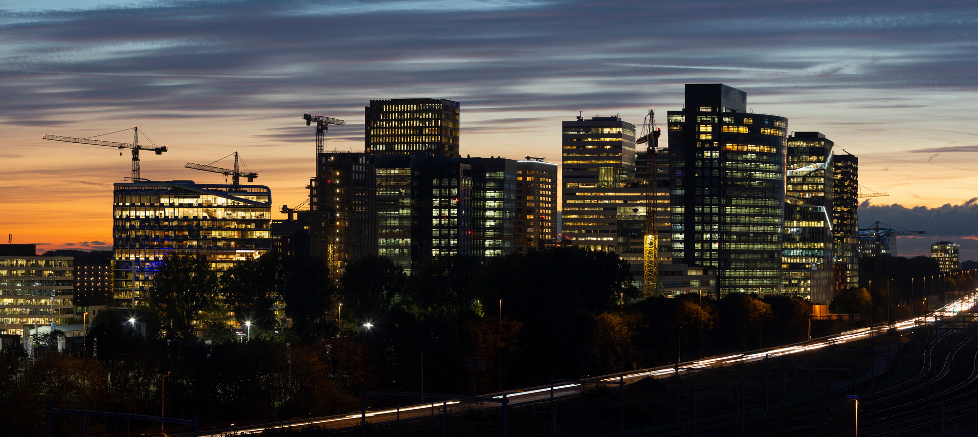 Town night shot - Dutch tax solutions - about Orangetax