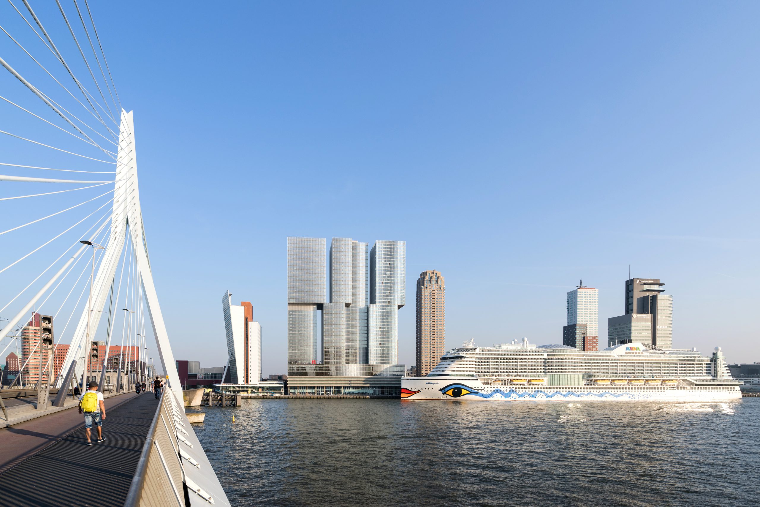 Bridge in Rotterdam - Dutch tax solutions - Orangetax